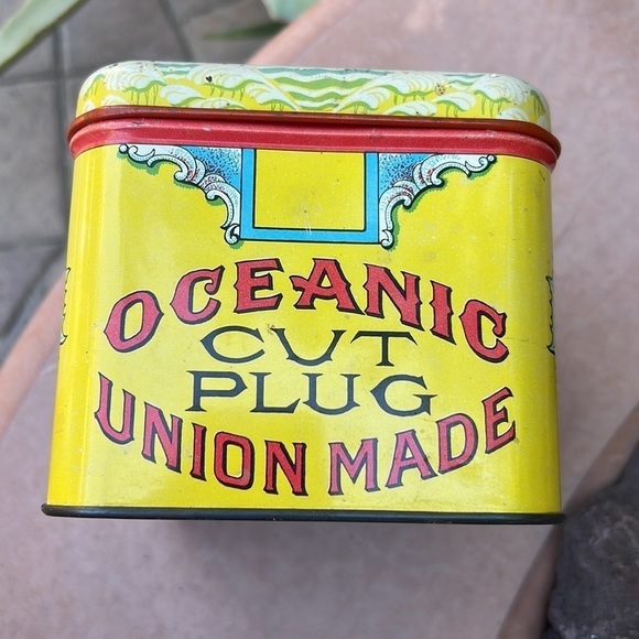 COLLECTIBLE Vintage Tin Oceanic Cut Plug - Picture 7 of 10